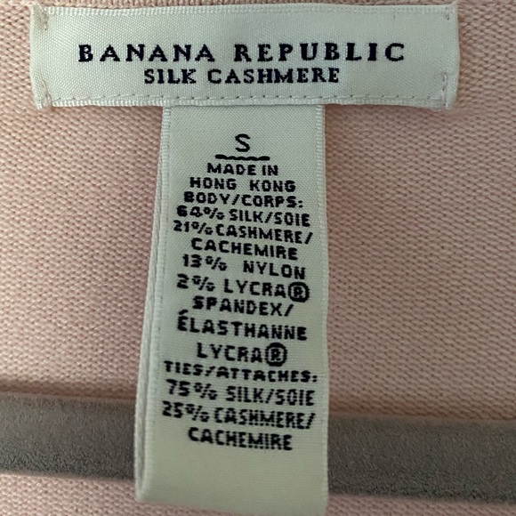 BANANA REPUBLIC Silk Cashmere Cardigan - Picture 3 of 3